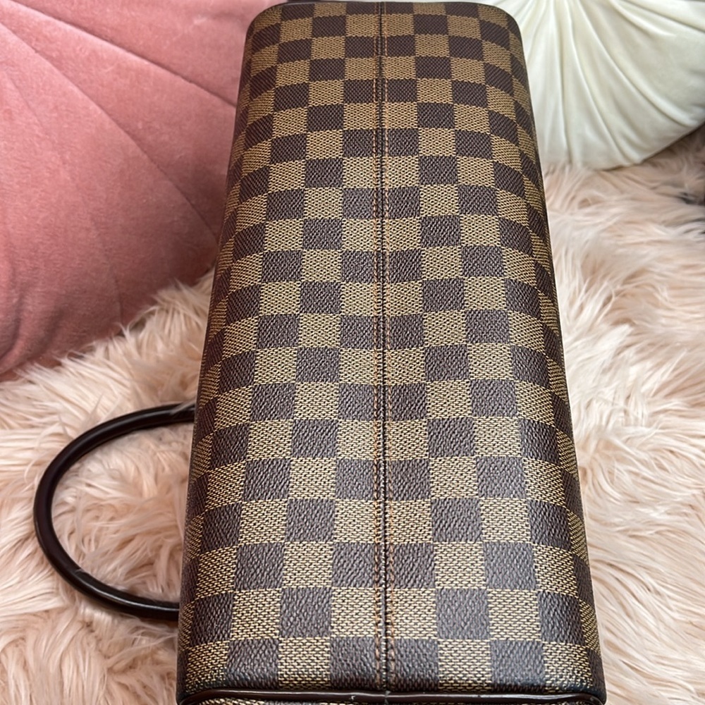 LOUIS VUITTON Damier Nolita 24 Boston Bag - Picture 6 of 13